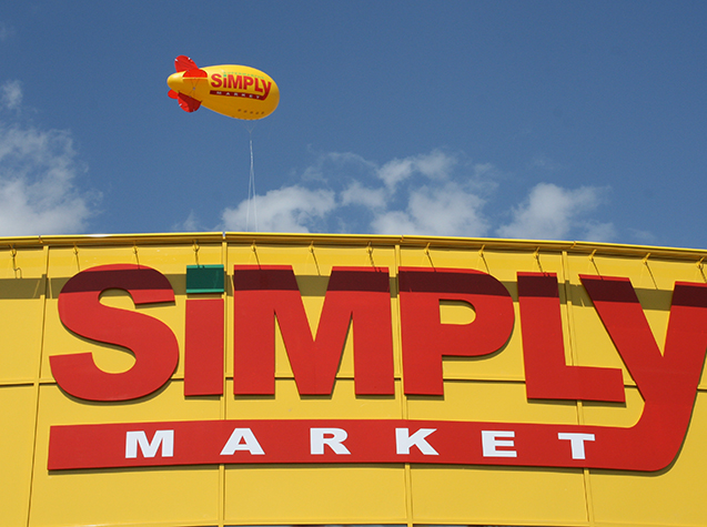 ballon_dirigeable_helium_publicitaire_6m_SIMPLY_MARKET1